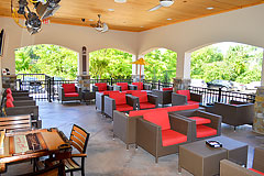 Contemporary restaurant seating by Paramount Construction and Contracting